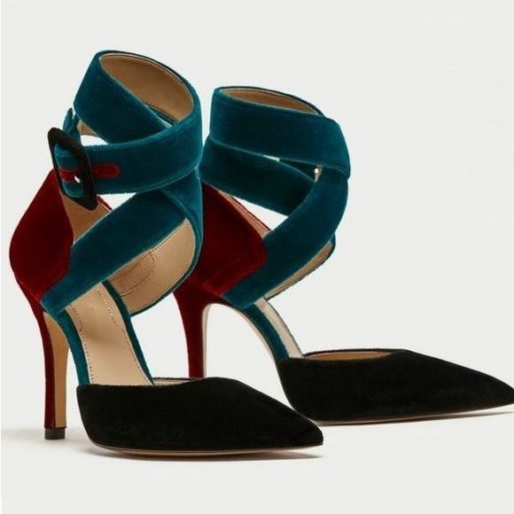 Zara Shoes - Velvet Colorblock pointed heels